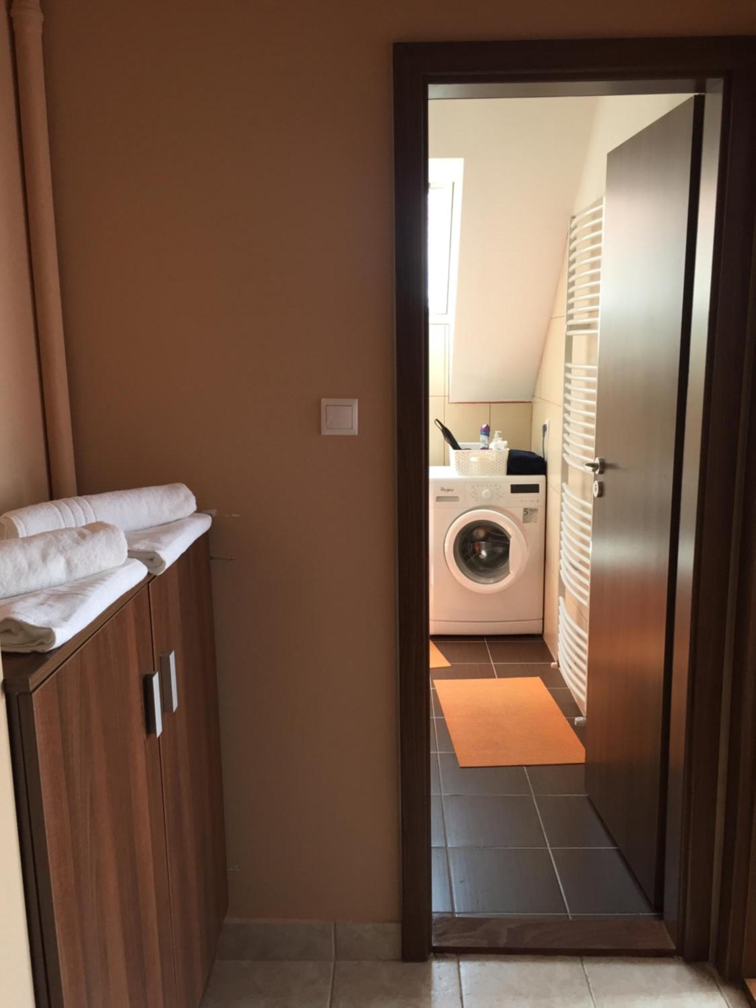 Palank Apartman Mosonmagyaróvár Exterior foto
